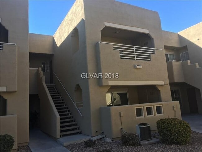 Building Photo - 1908 Tierra Vista Dr Rental