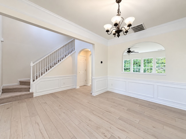 Photo - 112 Huntersville Rd