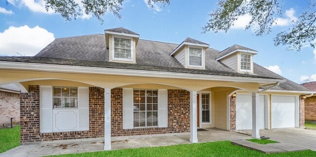 Building Photo - 3338 Walhalla Dr Rental