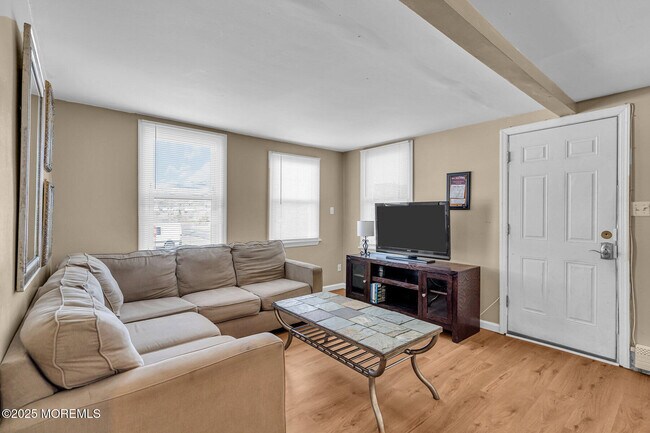 Photo - 549 Brielle Rd
