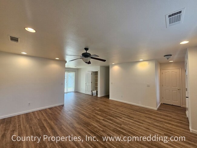 Photo - 3-Bedroom House with Landscaper and Flooring Coming Available in Anderson!