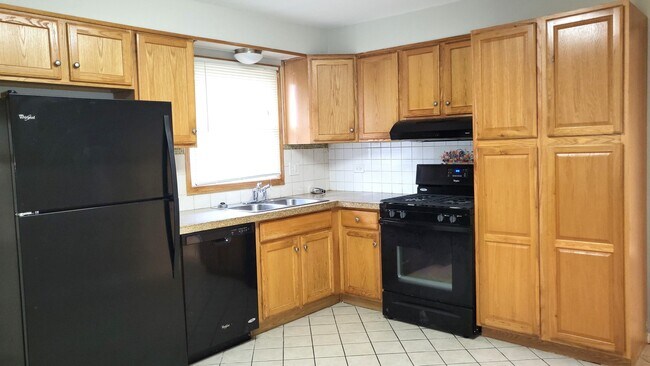 Photo - 500 Wildwood Dr