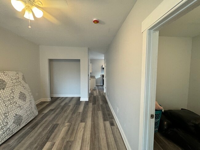 Photo - 1303 W Greenfield Ave Unidad 1B