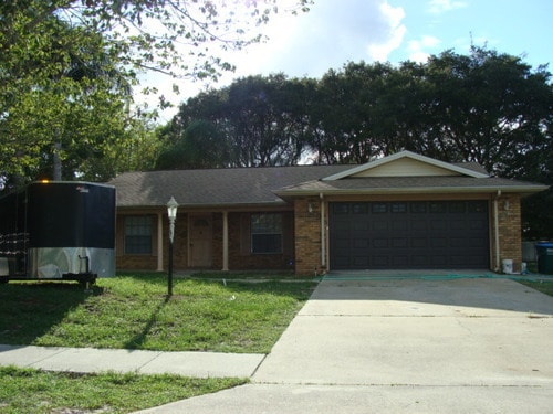 Photo - 4 BEDROOM JUST 5 Min to I-4 EXIT 111, Bea...