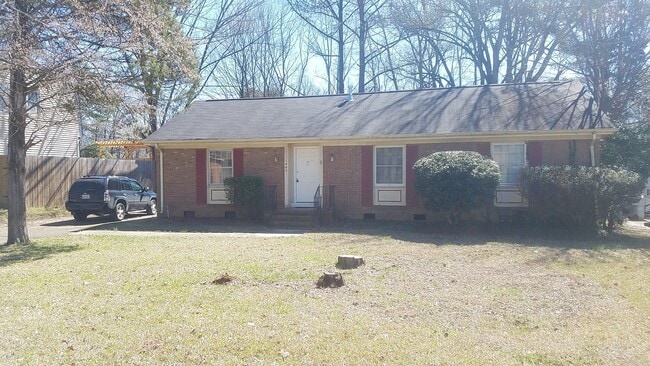 Well maintained ranch home in Charlotte! - Well maintained ranch home in Charlotte!