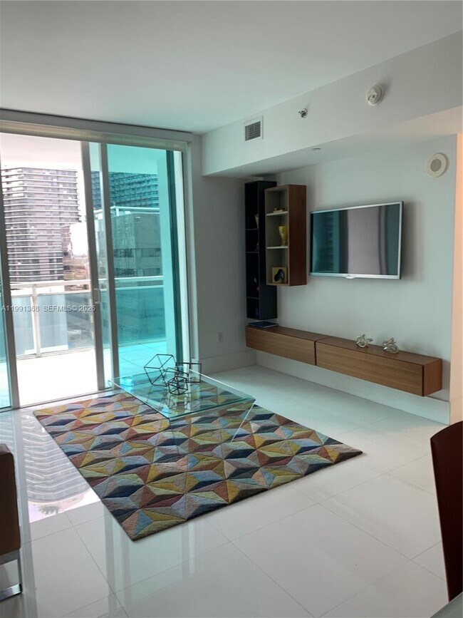 Photo - 950 Brickell Bay Dr Unit 1900