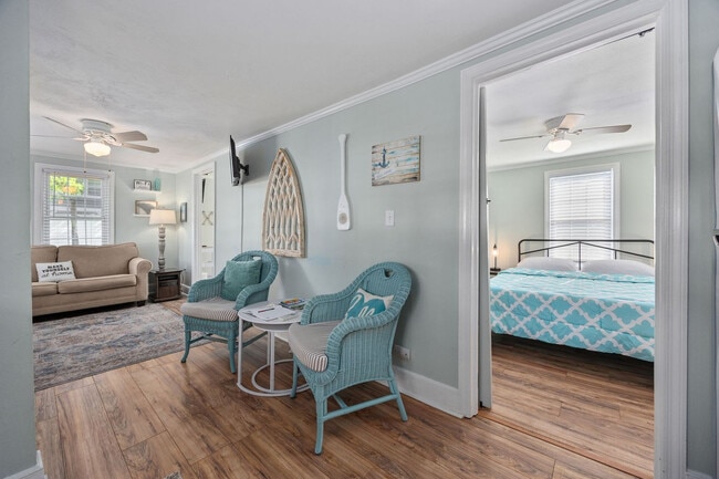 Building Photo - 347 Seabreeze Dr Unit ID1312356P Rental