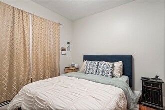 Photo - 194 Emerson St Unit 1