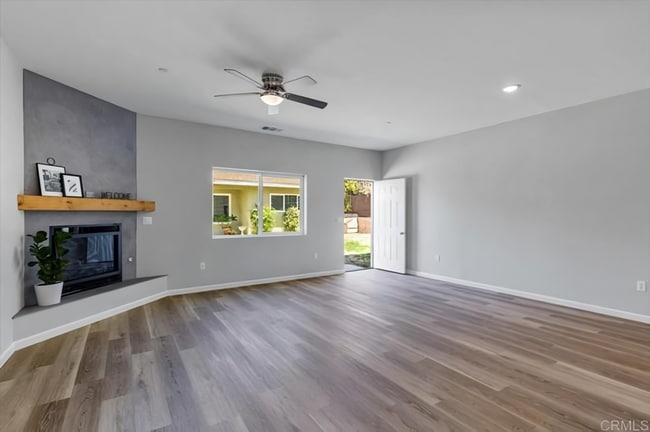 Photo - 753 Suzanne Ln