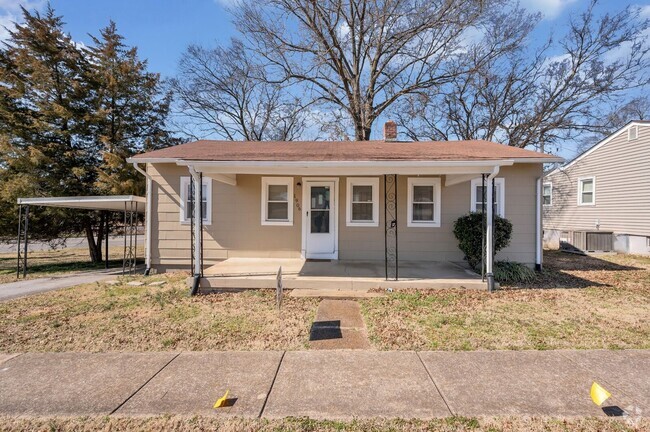 Building Photo - 1906 Overton St Rental