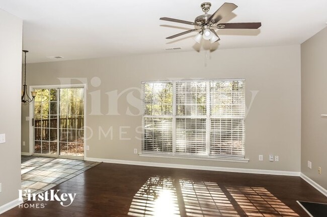 Photo - 6728 Allness Glen Ln