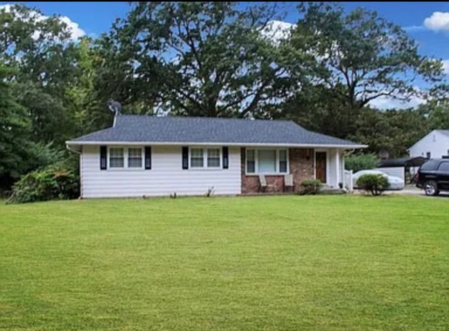 3043 Warehouse Landing Rd