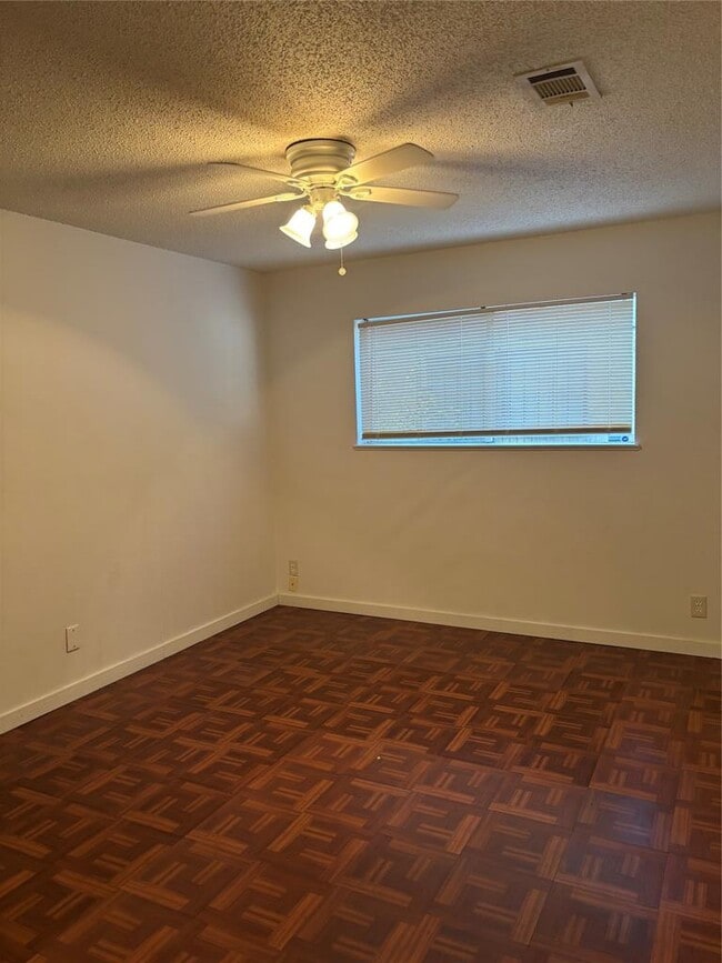 Photo - 3103 Edgedale Dr