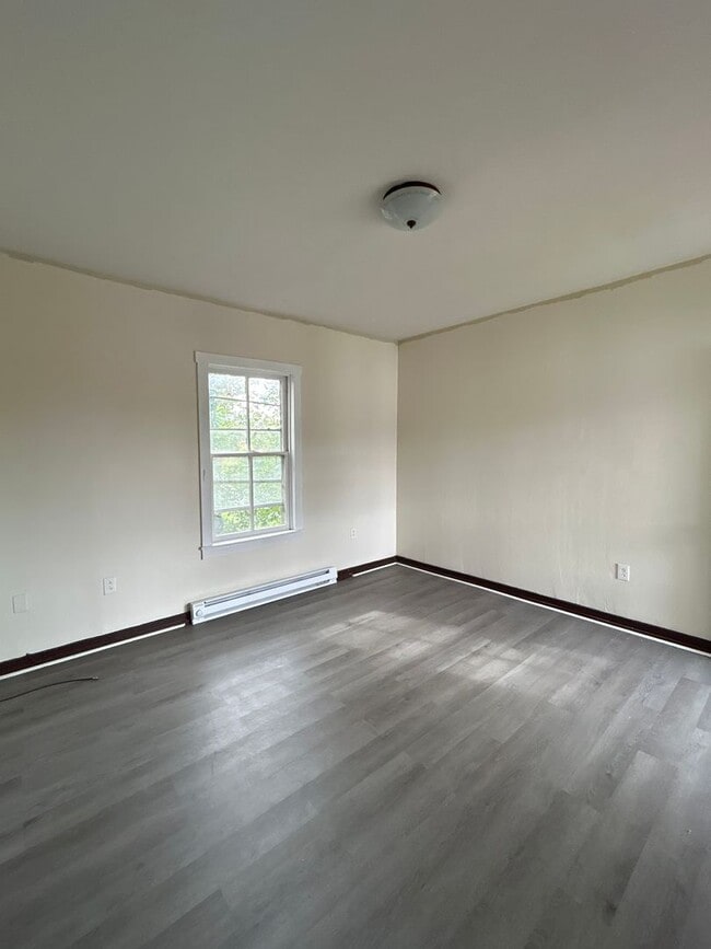 Photo - 611 Stewart Ave SE Unit 1