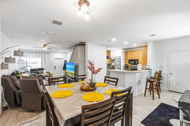 Photo - 1844 SW 102nd Way