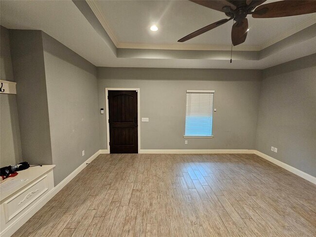 Photo - 310 Munson St