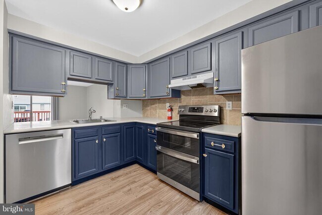 Photo - 8700 Calvert Cliff Ct