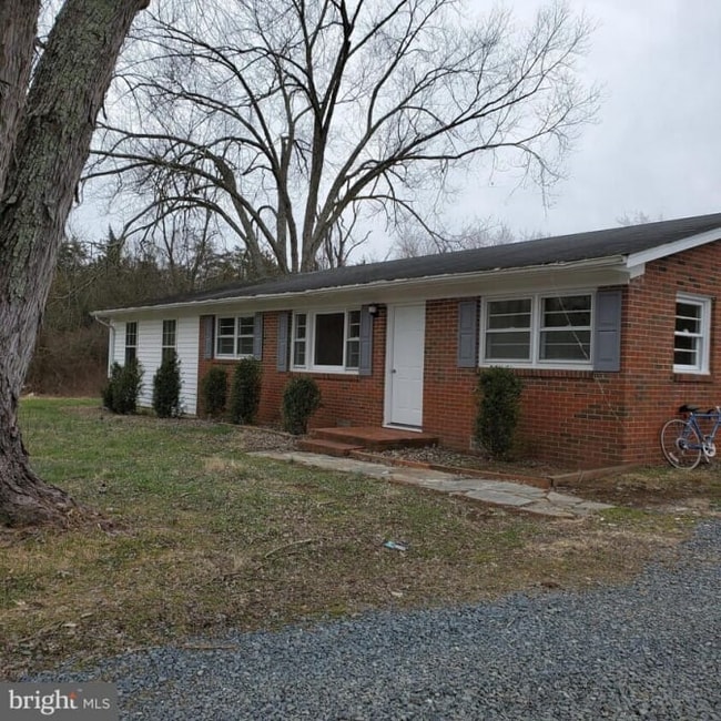 8616 Linton Hall Rd Rental House Rental in Bristow, VA