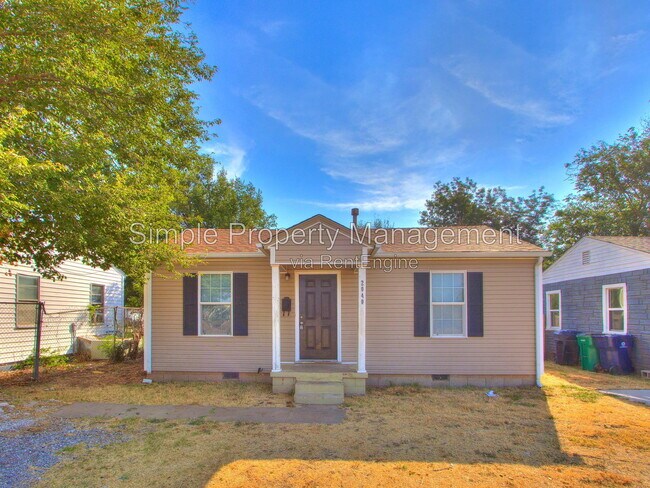 Photo - 2040 NE Grand Blvd