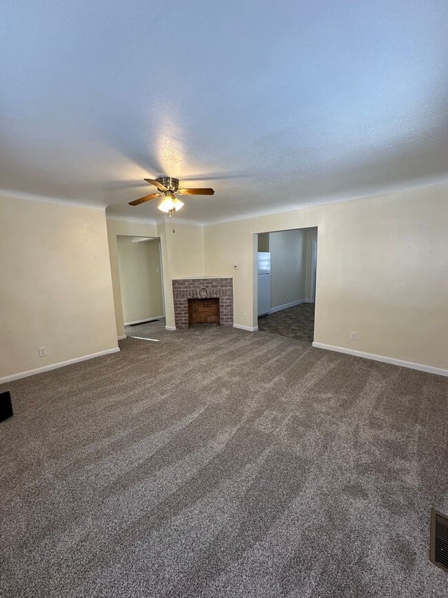 Photo - Renovated 2 bedroom, 1 bathroom home on Southside