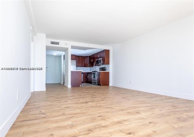 Photo - 13499 Biscayne Blvd Unit 912