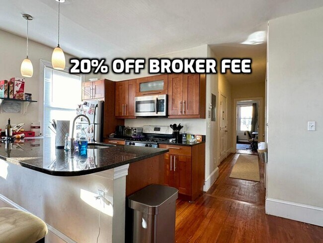 Massive Duplex with Full Luxury Renovation... - Massive Duplex with Full Luxury Renovation... Condo