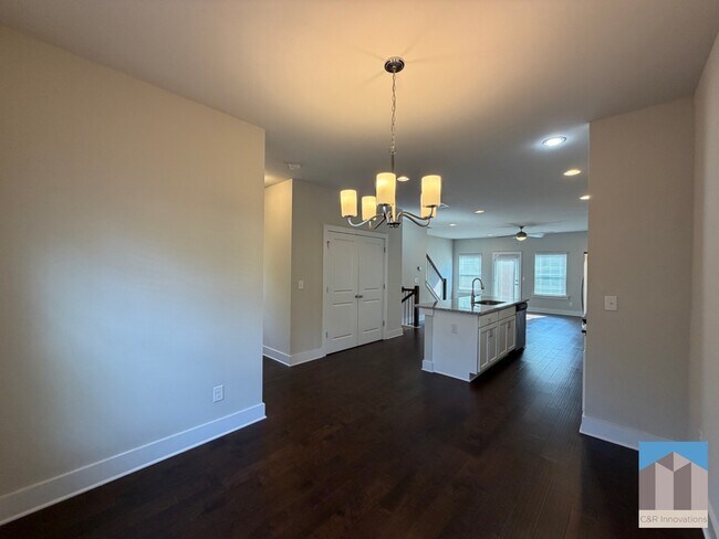 Photo - 3782 Oxford Cir