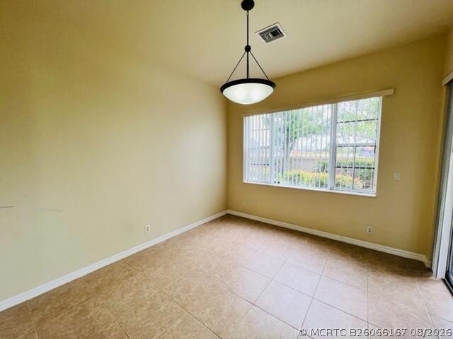 25 Beechdale Ln