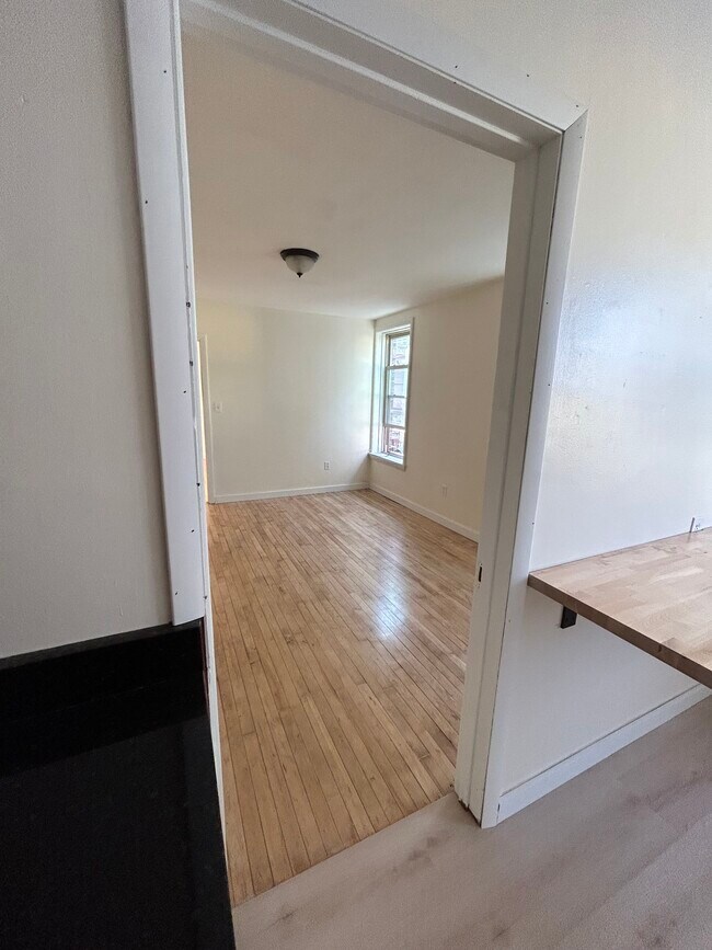 Photo - 217 N Franklin St Unit 217