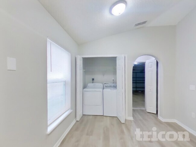 Photo - 7439 Lawn Tennis Ln