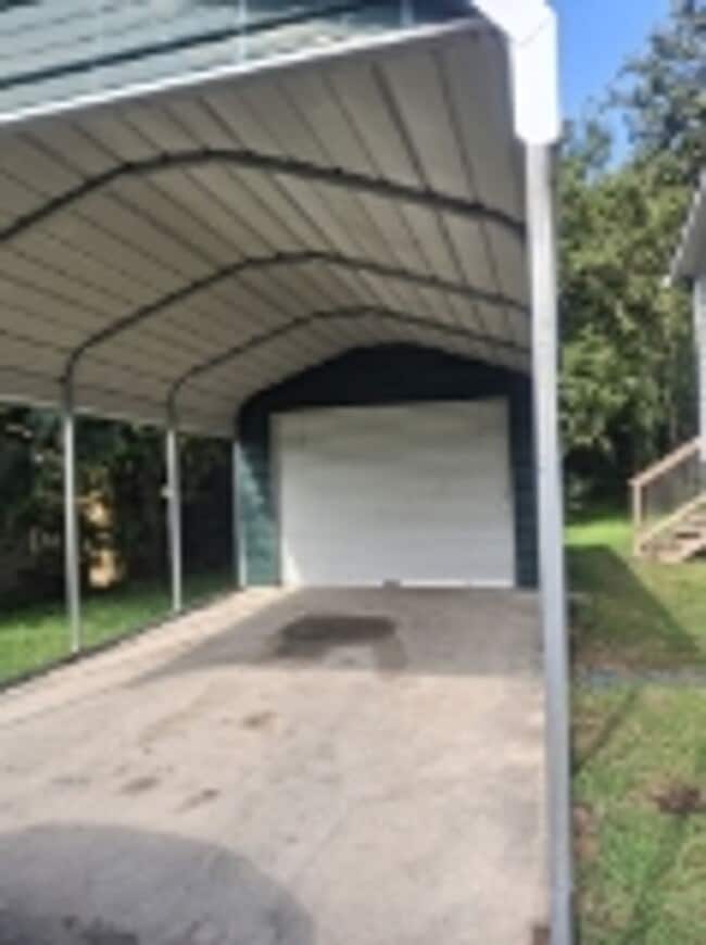 Photo - Peaceful suburban lifestyle yet easy commu...