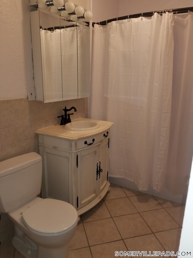 Photo - 96 Conwell Ave Unit 1