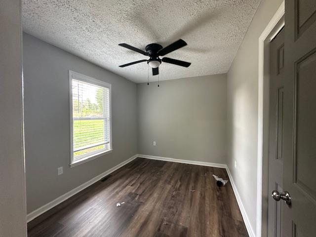 Photo - 631 Silkwood Ln