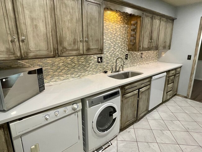 Photo - Cute 3 Bed 3 Bath Town Home NW OKC