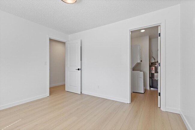 Photo - Newly Remodeled Kennedy Park Apartments!