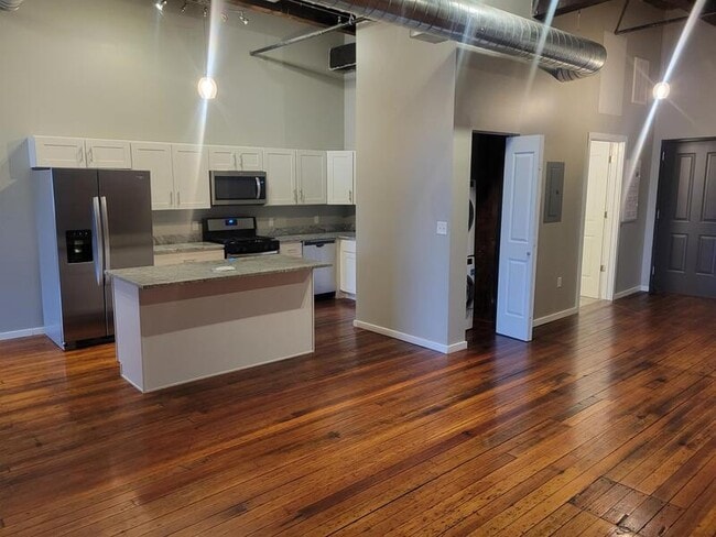 Building Photo - 116 N 5th St Unit 311