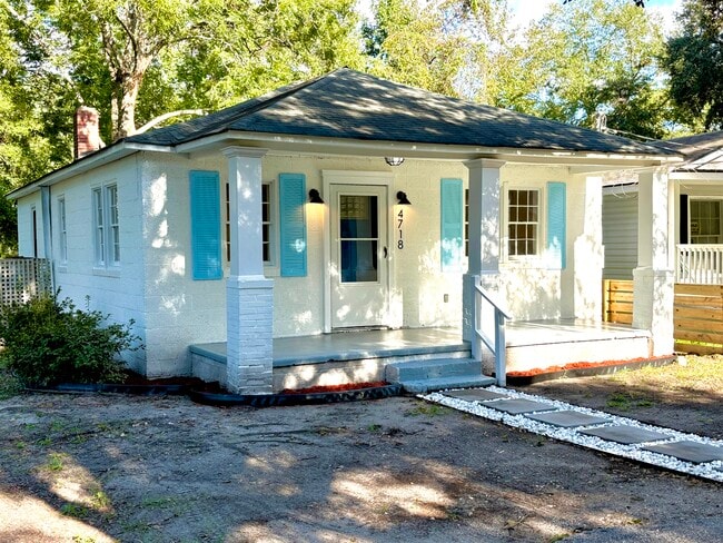 Building Photo - 4718 Mint Ave Rental