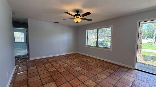 Photo - 2325 SW Pamona St