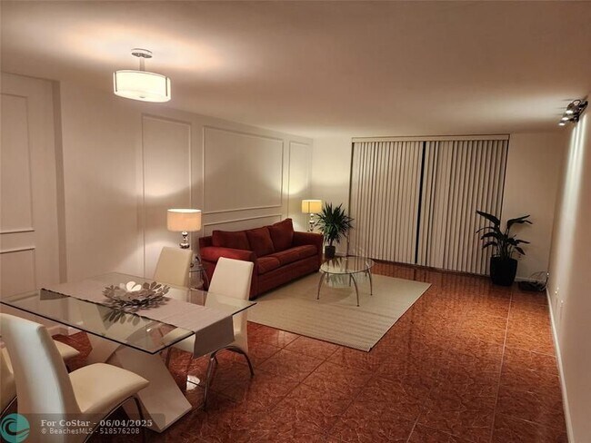 Photo - 2851 NE 183rd St Unit 705
