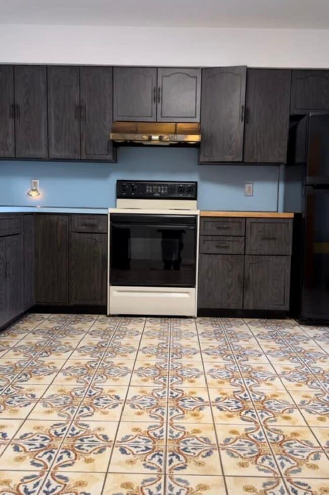 Photo - 913 Arnold Ave