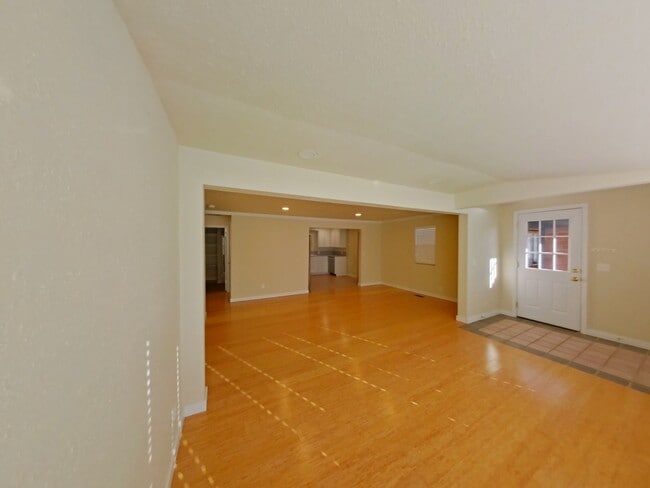 Photo - Updated 3Bed/2Bath Home - HUGE Backyard & ...