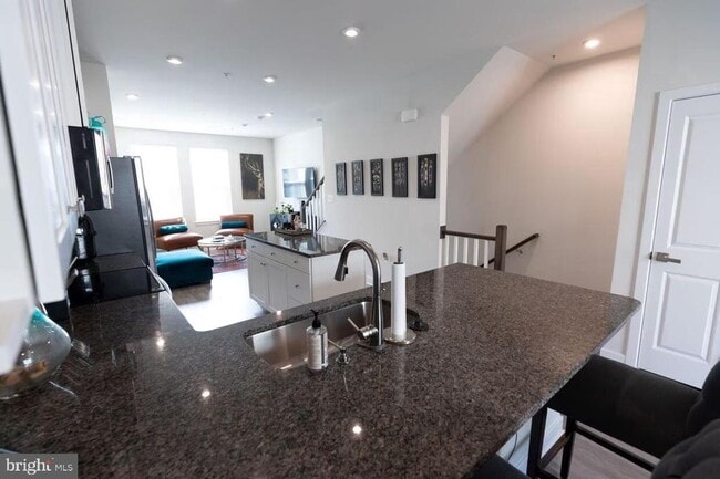 Photo - 2807 Evansgreen Dr