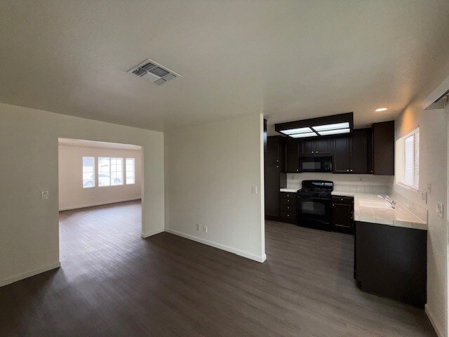 Photo - 474 Old Palms Dr