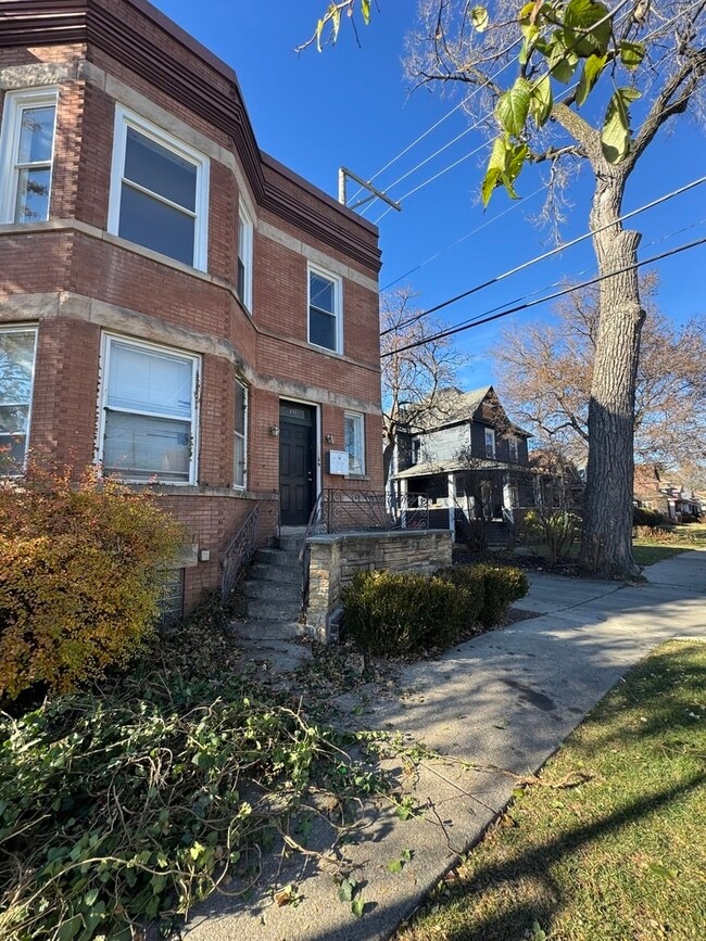 Photo - 511 N Taylor Ave