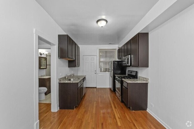Building Photo - 1 bedroom in Chicago IL 60625 Unit 53-1 Rental