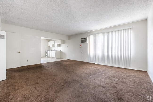 1BR, 1BA - 800SF - Living Room