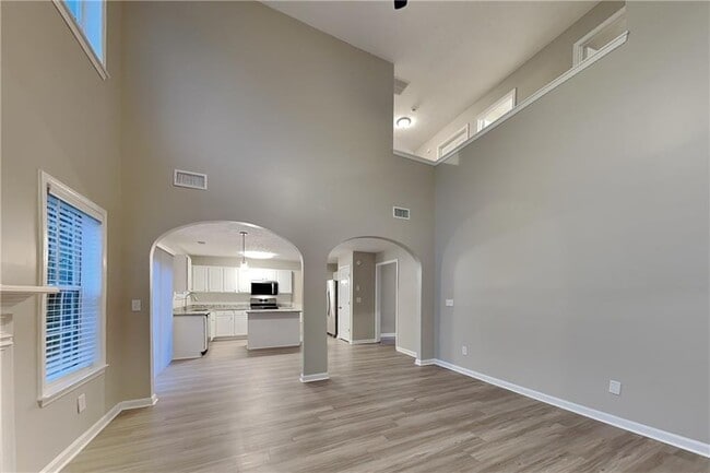 Photo - 400 Manor Glen Dr