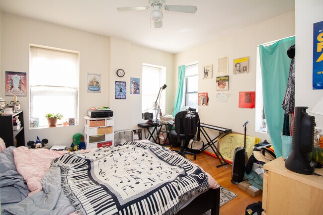 246 Market St Unit 1