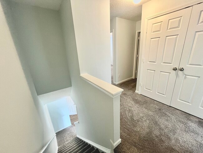 Photo - 8330 Bratt Ave