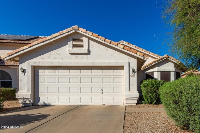 Photo - 4326 E Rosemonte Dr
